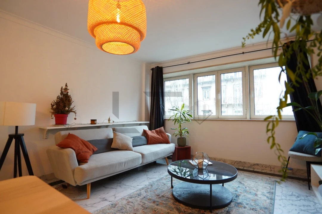 Apartamento T1 para Arrendamento em Arroios Foto 8