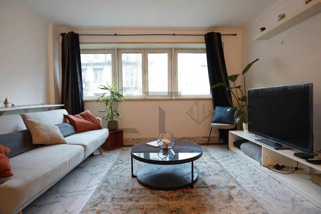 Apartamento T1 para Arrendamento em Arroios Foto 9