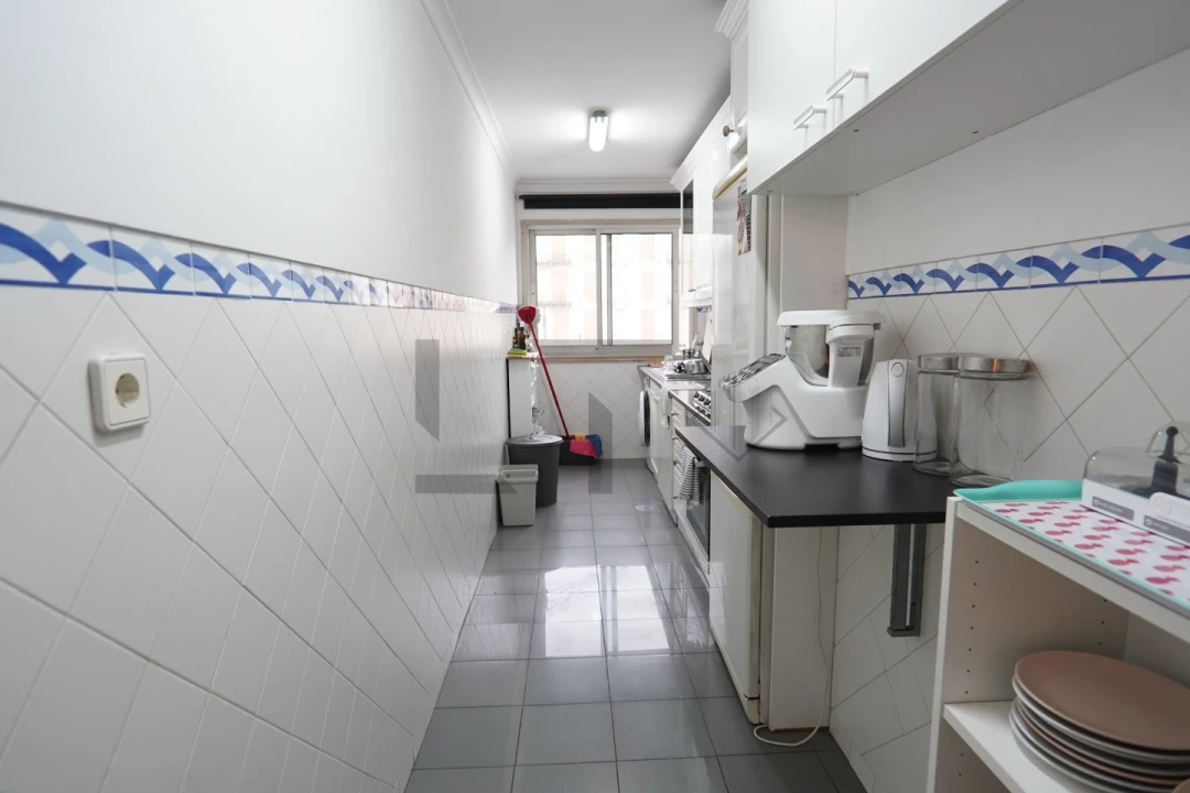 Apartamento T1 para Arrendamento em Arroios Foto 14