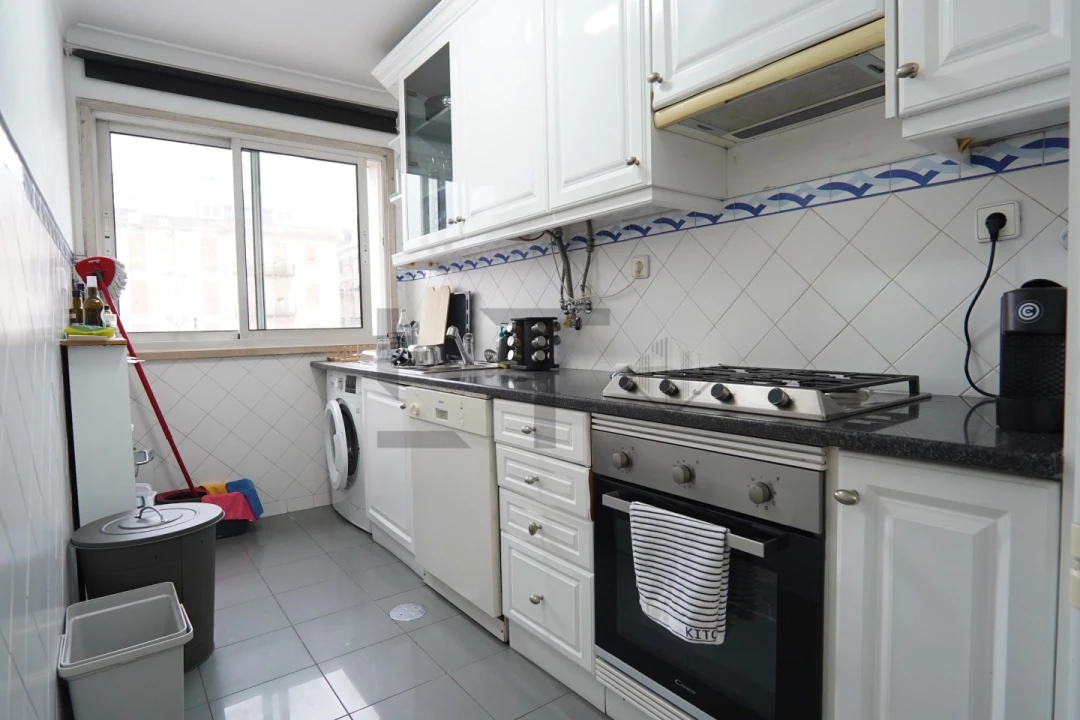 Apartamento T1 para Arrendamento em Arroios Foto 15