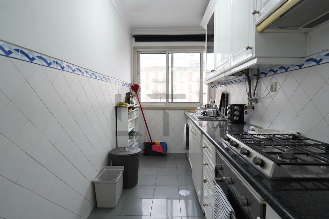 Apartamento T1 para Arrendamento em Arroios Foto 16