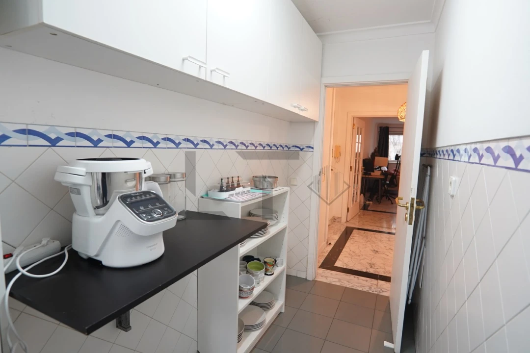 Apartamento T1 para Arrendamento em Arroios Foto 18