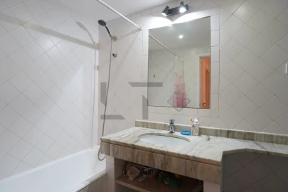 Apartamento T1 para Arrendamento em Arroios