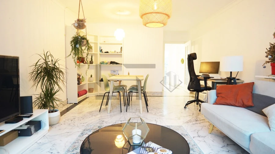 Apartamento T1 para Arrendamento em Arroios