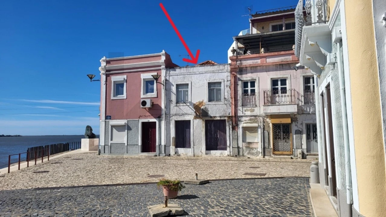 Prédio para Venda em Vila Franca de Xira Foto 14