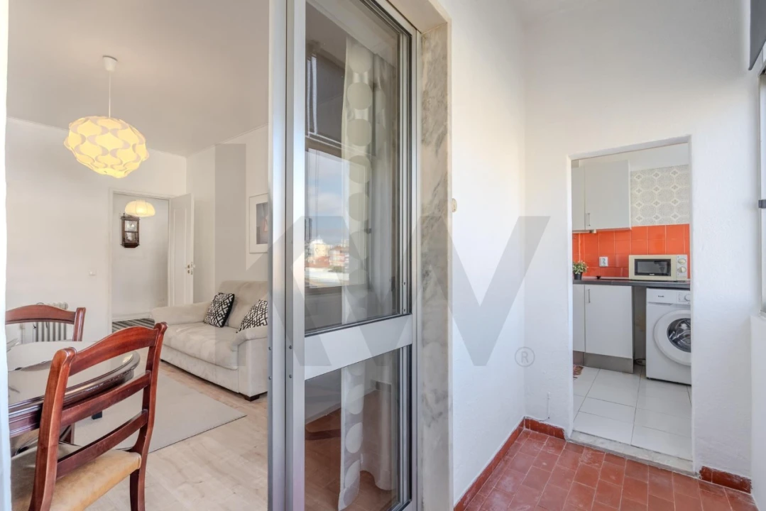 Apartamento T1 para Venda em Águas Livres Foto 4
