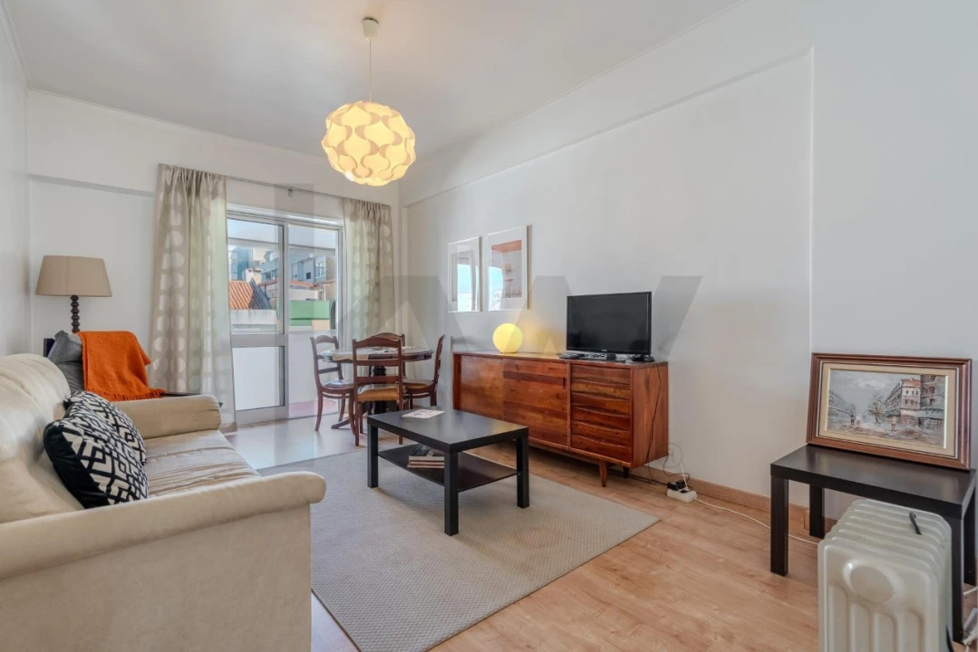 Apartamento T1 para Venda em Águas Livres Foto 5