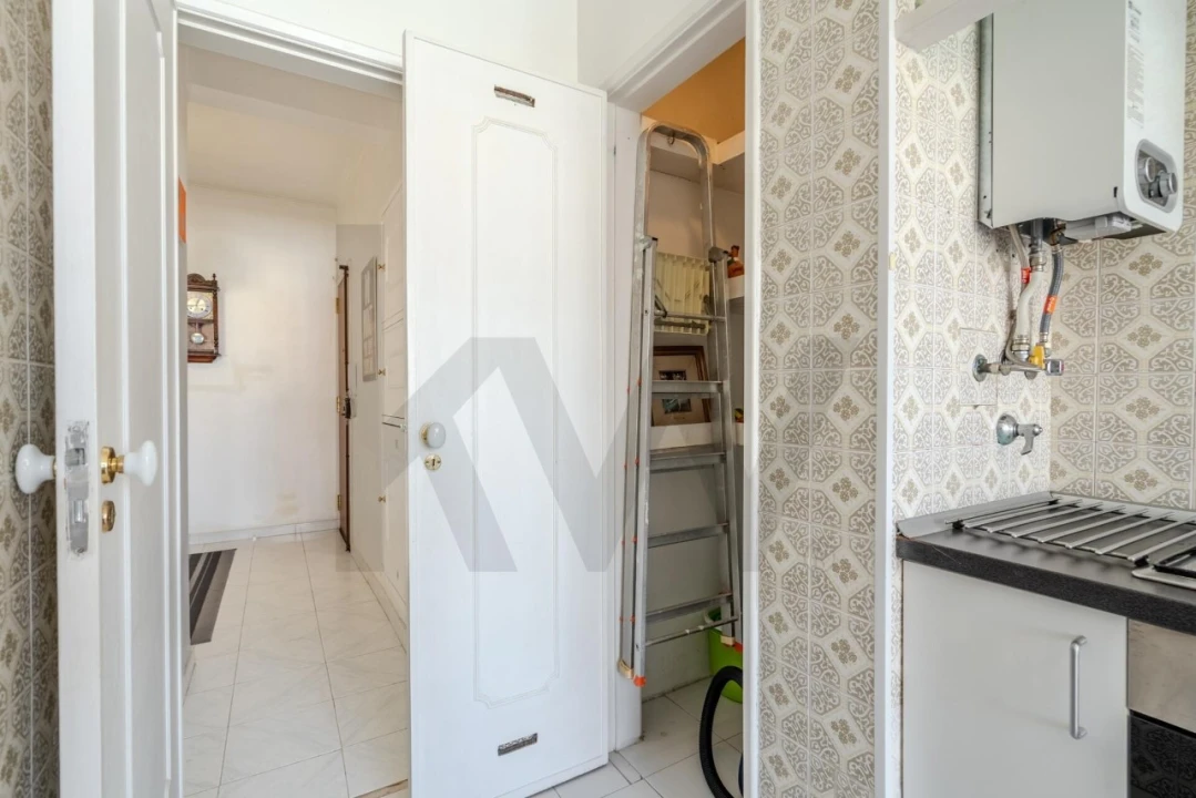 Apartamento T1 para Venda em Águas Livres Foto 12