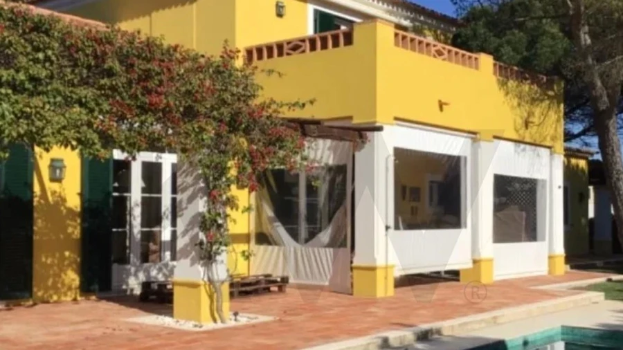 Moradia T5 para Venda em Azeitão (São Lourenço e São Simão)