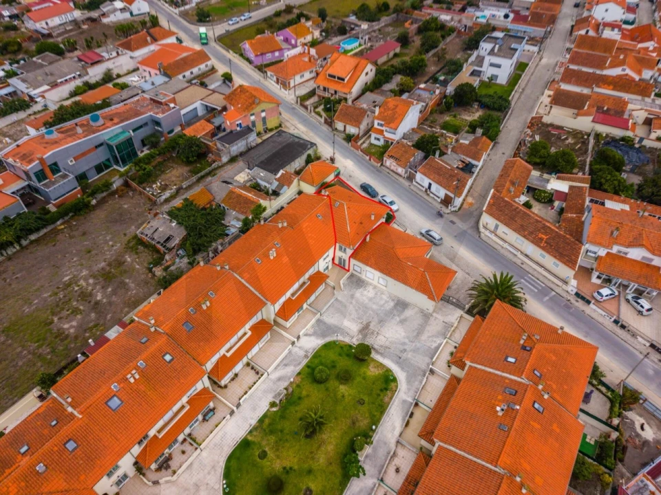 Moradia T4 para Venda em Marinha Grande Foto 26