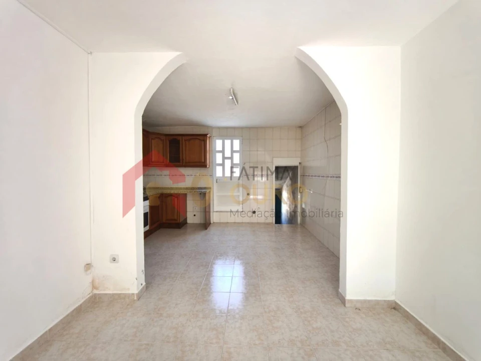 Moradia T2 para Venda em Caia, São Pedro e Alcáçova Foto 6