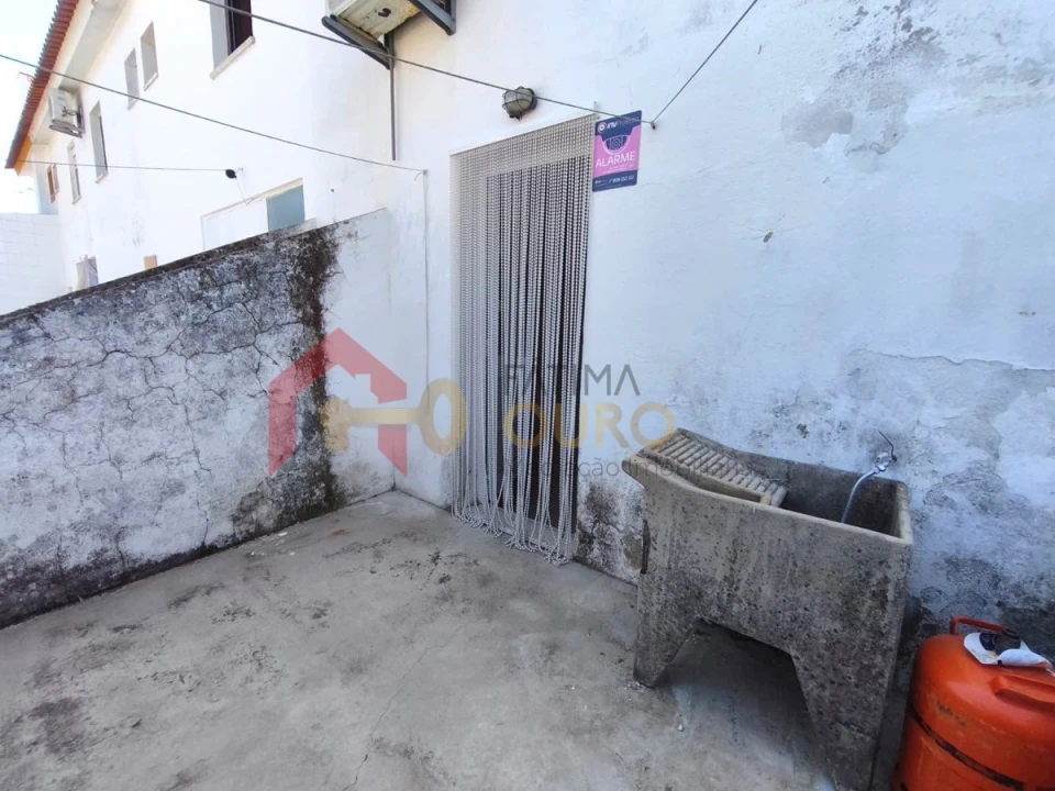 Moradia T2 para Venda em Caia, São Pedro e Alcáçova Foto 11