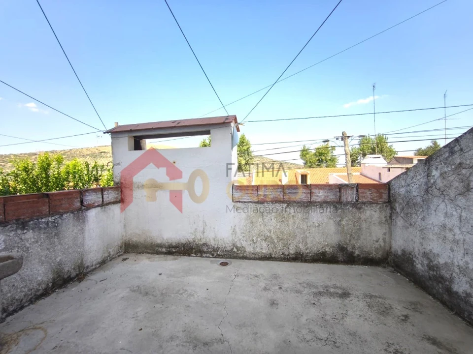Moradia T2 para Venda em Caia, São Pedro e Alcáçova Foto 12