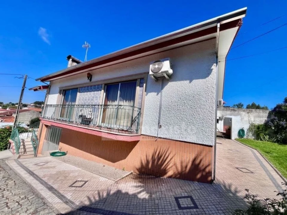 Moradia T5 para Venda em Albergaria-A-Velha e Valmaior Foto 5
