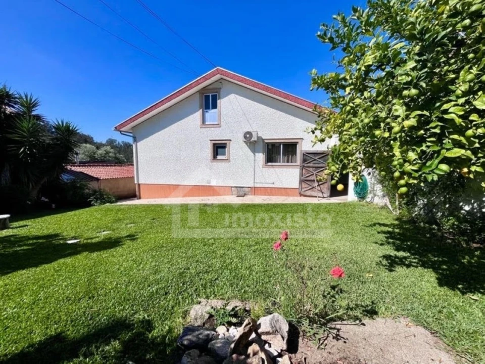 Moradia T5 para Venda em Albergaria-A-Velha e Valmaior Foto 10