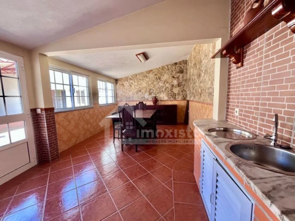 Moradia T5 para Venda em Albergaria-A-Velha e Valmaior Foto 16