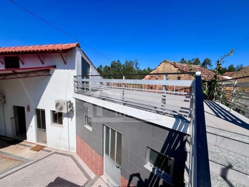 Moradia T5 para Venda em Albergaria-A-Velha e Valmaior Foto 22