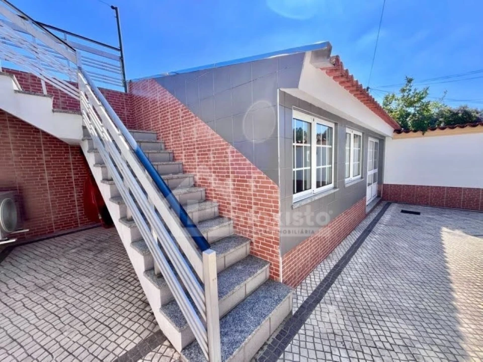 Moradia T5 para Venda em Albergaria-A-Velha e Valmaior Foto 23