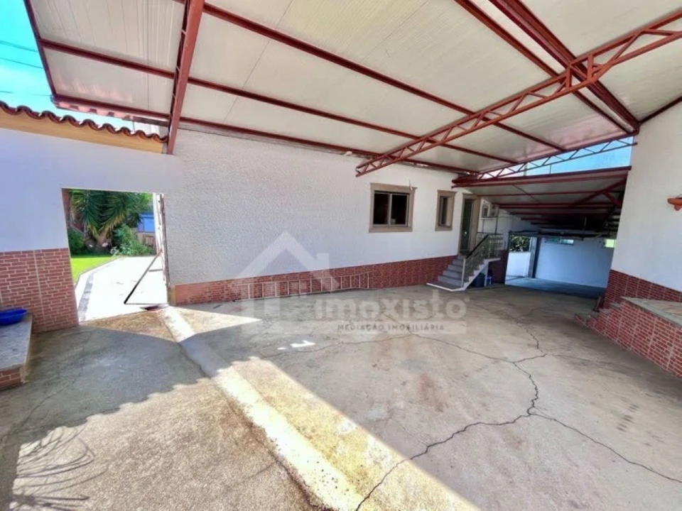 Moradia T5 para Venda em Albergaria-A-Velha e Valmaior Foto 39