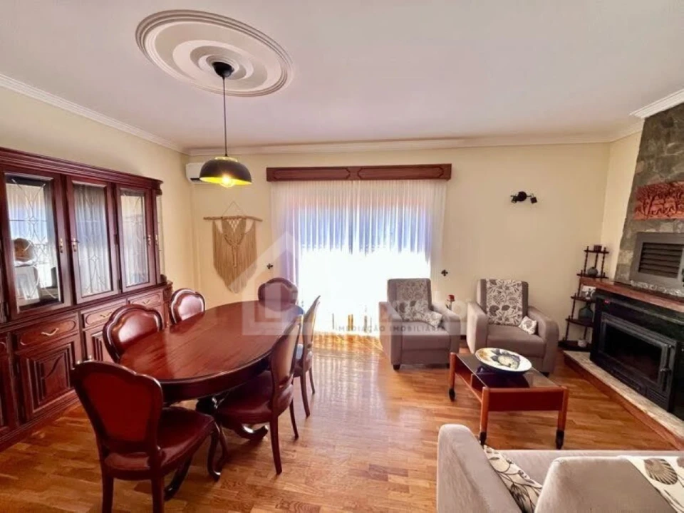 Moradia T5 para Venda em Albergaria-A-Velha e Valmaior Foto 60