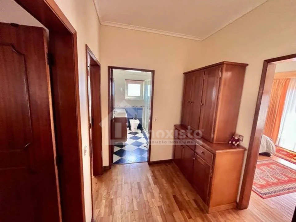 Moradia T5 para Venda em Albergaria-A-Velha e Valmaior Foto 77