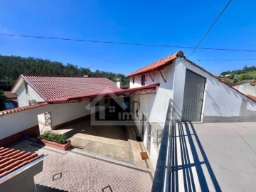 Moradia T5 para Venda em Albergaria-A-Velha e Valmaior