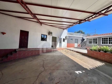 Moradia T5 para Venda em Albergaria-A-Velha e Valmaior