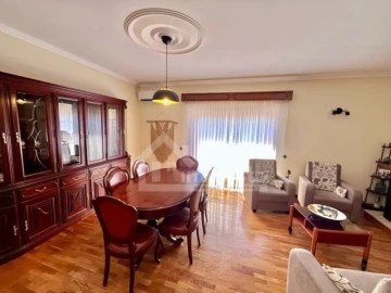 Moradia T5 para Venda em Albergaria-A-Velha e Valmaior