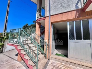 Moradia T5 para Venda em Albergaria-A-Velha e Valmaior