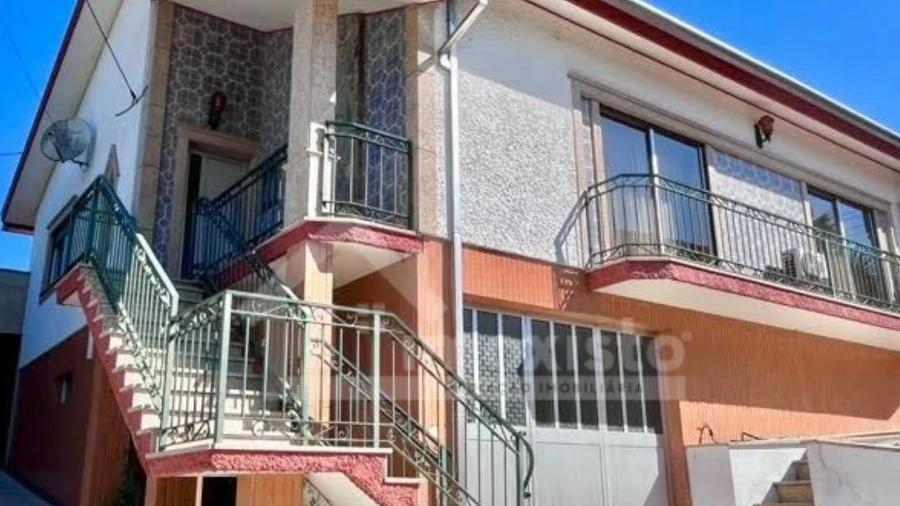 Moradia T5 para Venda em Albergaria-A-Velha e Valmaior