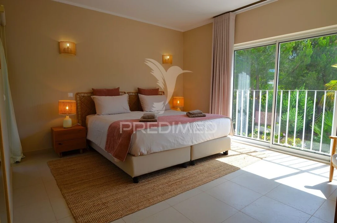 Apartamento T2 para Venda em Lagoa e Carvoeiro Foto 11