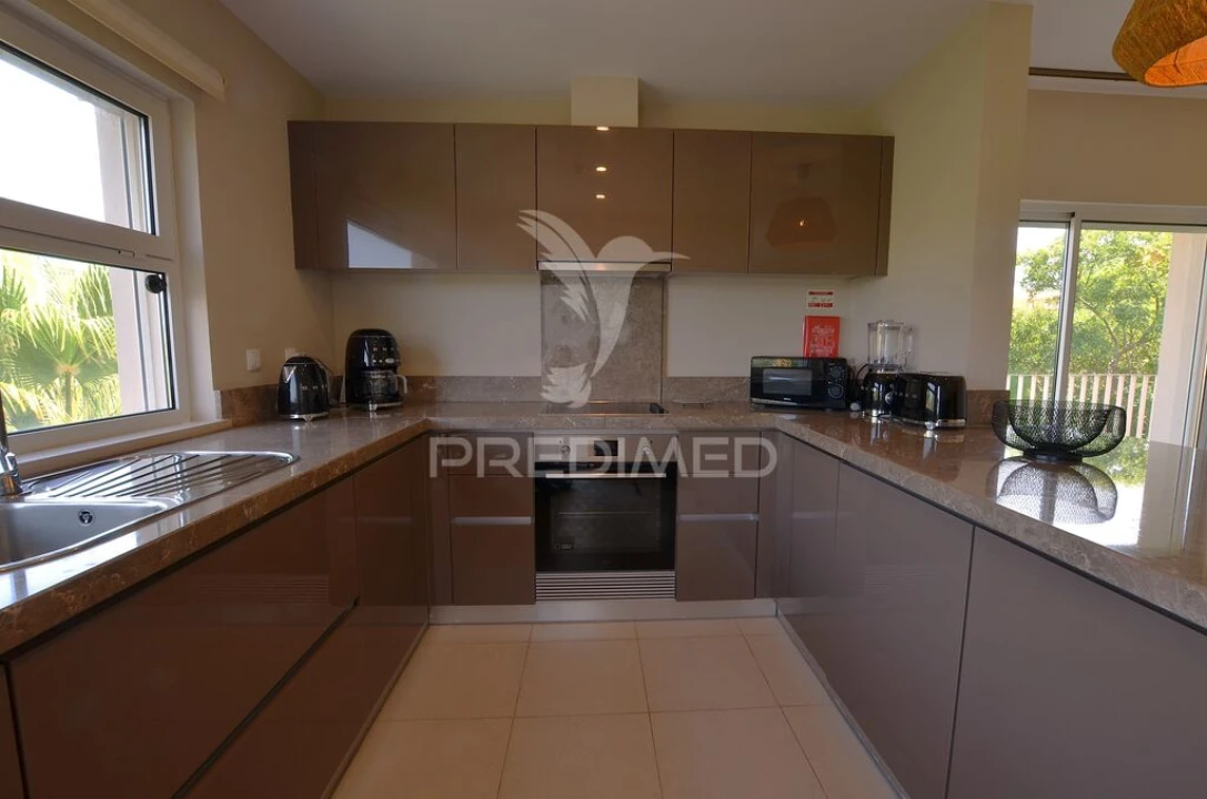 Apartamento T2 para Venda em Lagoa e Carvoeiro Foto 5