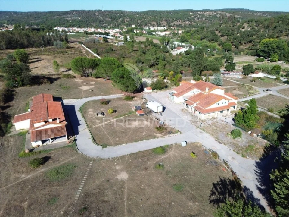 Quinta T9 para Venda em Bemposta Foto 3
