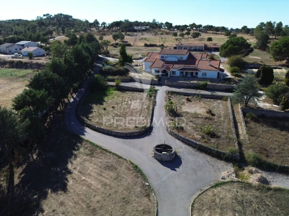 Quinta T9 para Venda em Bemposta Foto 5