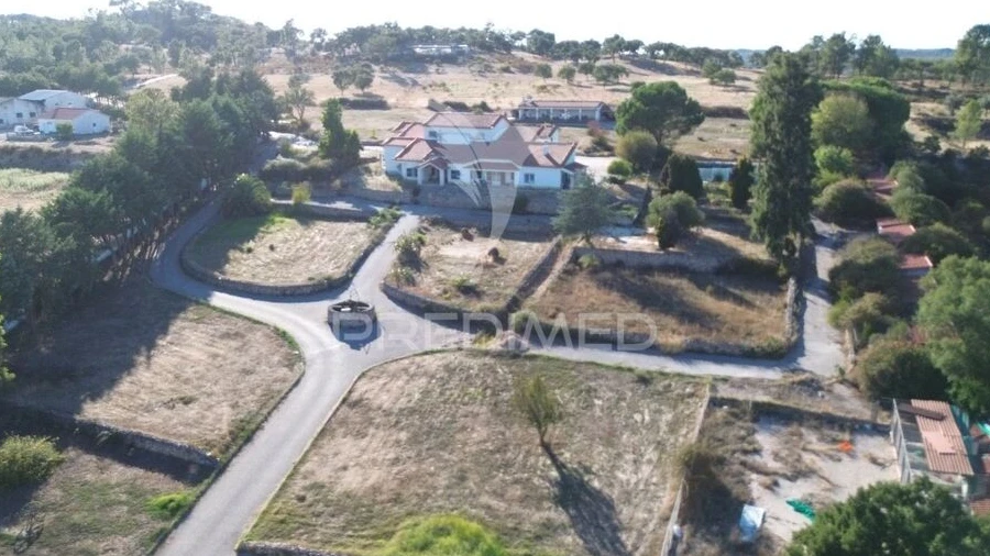 Quinta T9 para Venda em Bemposta