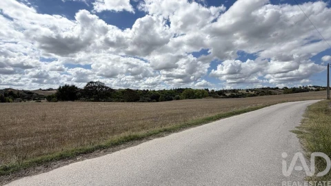Terreno para Venda em Marvila, Ribeira Santarém, São Salvador, São Nicolau