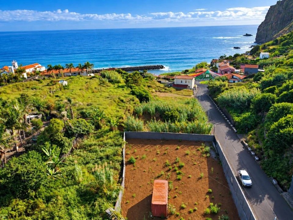 Terreno para Venda em Ponta Delgada Foto 4