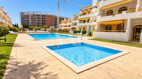 Apartamento T2 para Venda em Quarteira
