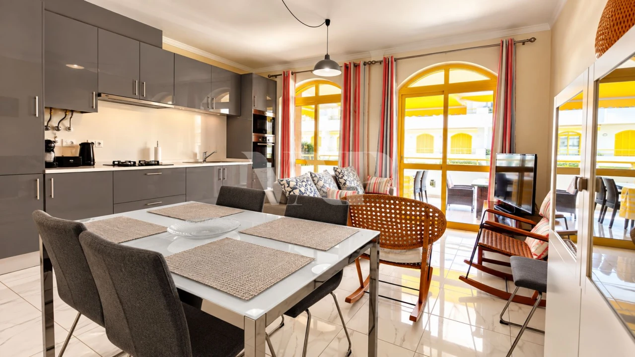 Apartamento T2 para Venda em Quarteira Foto 1