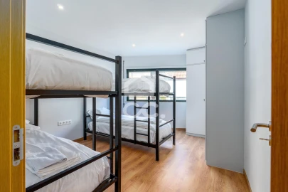 Apartamento T4 para Venda em Cedofeita, Santo Ildefonso, Sé, Miragaia, São Nicolau e Vitória