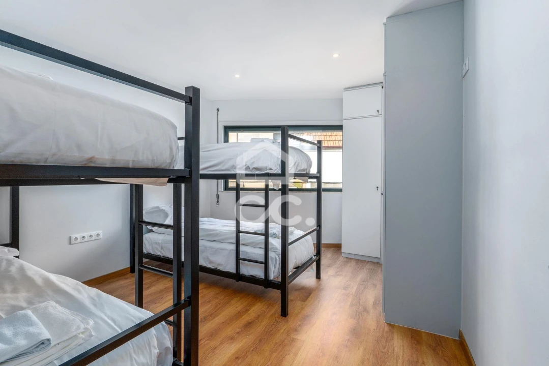 Apartamento T4 para Venda em Cedofeita, Santo Ildefonso, Sé, Miragaia, São Nicolau e Vitória Foto 10