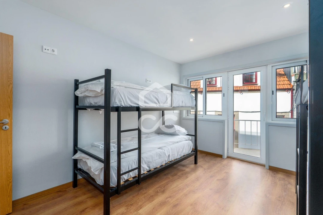 Apartamento T4 para Venda em Cedofeita, Santo Ildefonso, Sé, Miragaia, São Nicolau e Vitória Foto 5