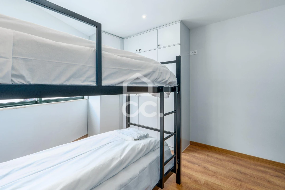Apartamento T4 para Venda em Cedofeita, Santo Ildefonso, Sé, Miragaia, São Nicolau e Vitória Foto 12
