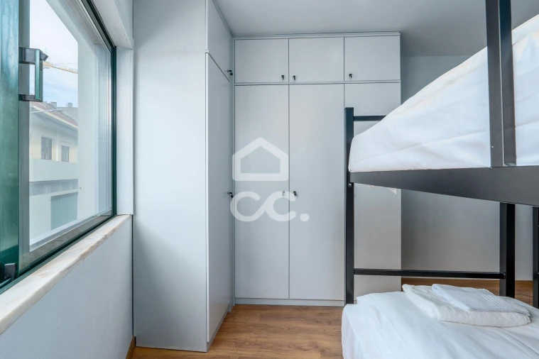 Apartamento T4 para Venda em Cedofeita, Santo Ildefonso, Sé, Miragaia, São Nicolau e Vitória Foto 13