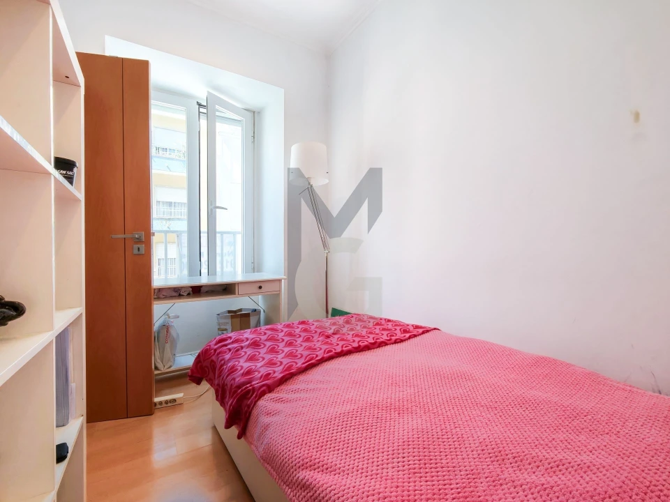 Apartamento T3 para Venda em Campo de Ourique Foto 19