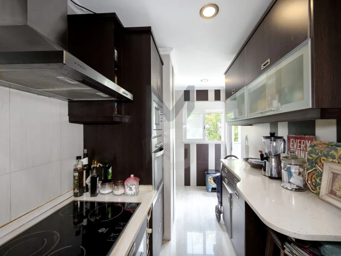 Apartamento T3 para Venda em Campo de Ourique Foto 10