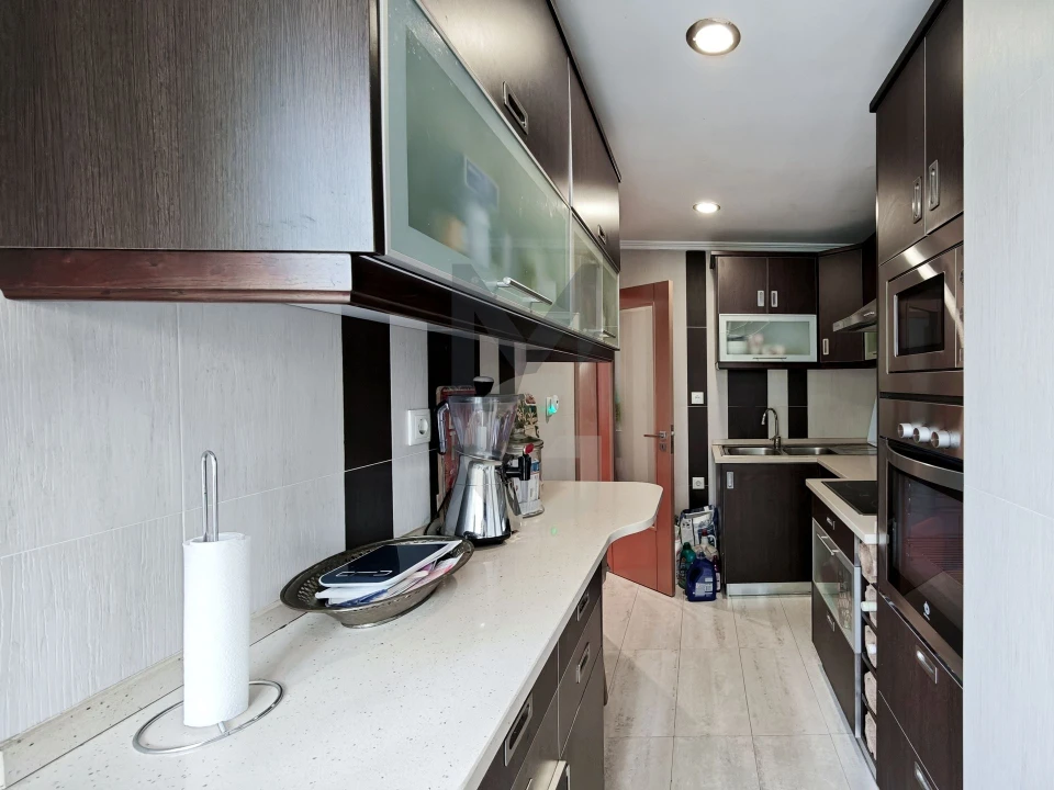 Apartamento T3 para Venda em Campo de Ourique Foto 11