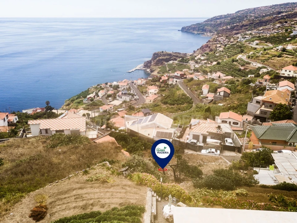 Terreno para Venda em Ribeira Brava Foto 17
