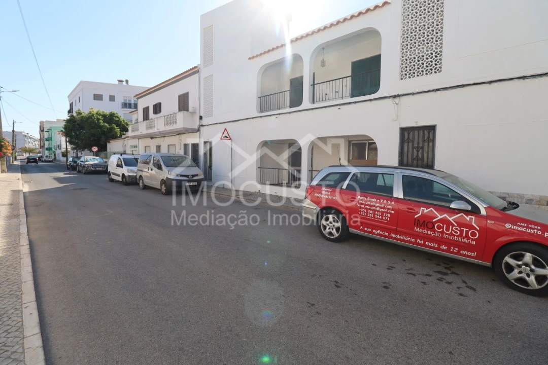 Apartamento T3 para Venda em Vila Real de Santo Antonio Foto 1