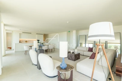 Apartamento T4 para Venda em Lagoa e Carvoeiro